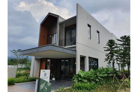 Rumah di The Sanctuary Collection